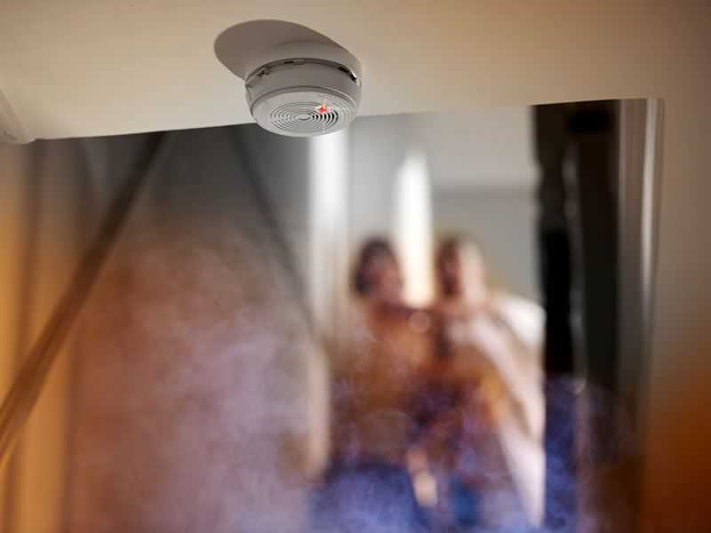 Extreme Electrical Solutions - smoke detector installation